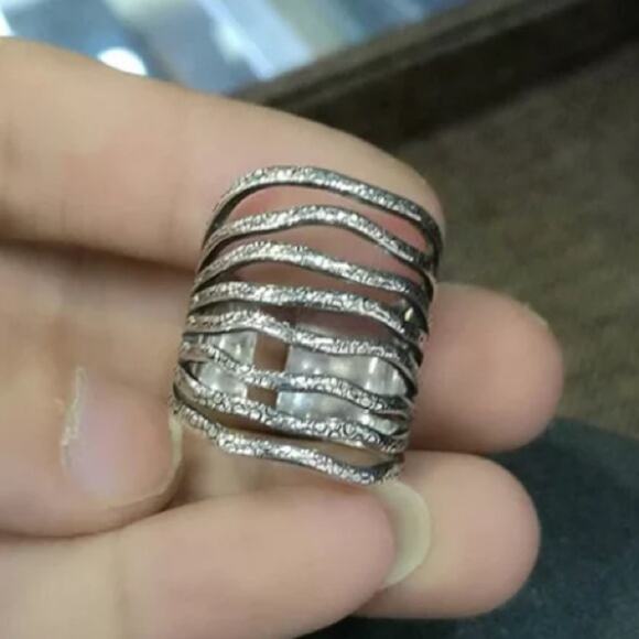 STERLING SILVER ENGRAVED PEBBLE STONE RING - Picture 4 of 6